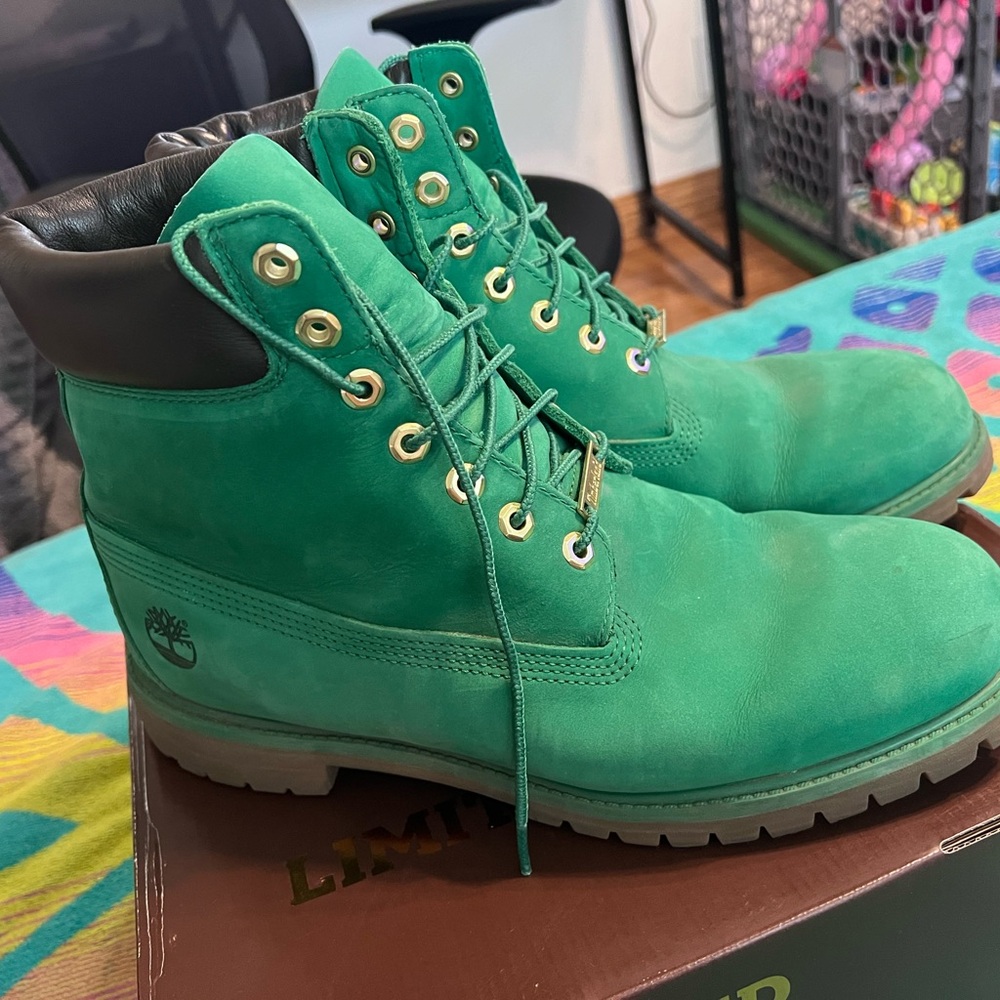 Timberland Mens Green Boots size 12